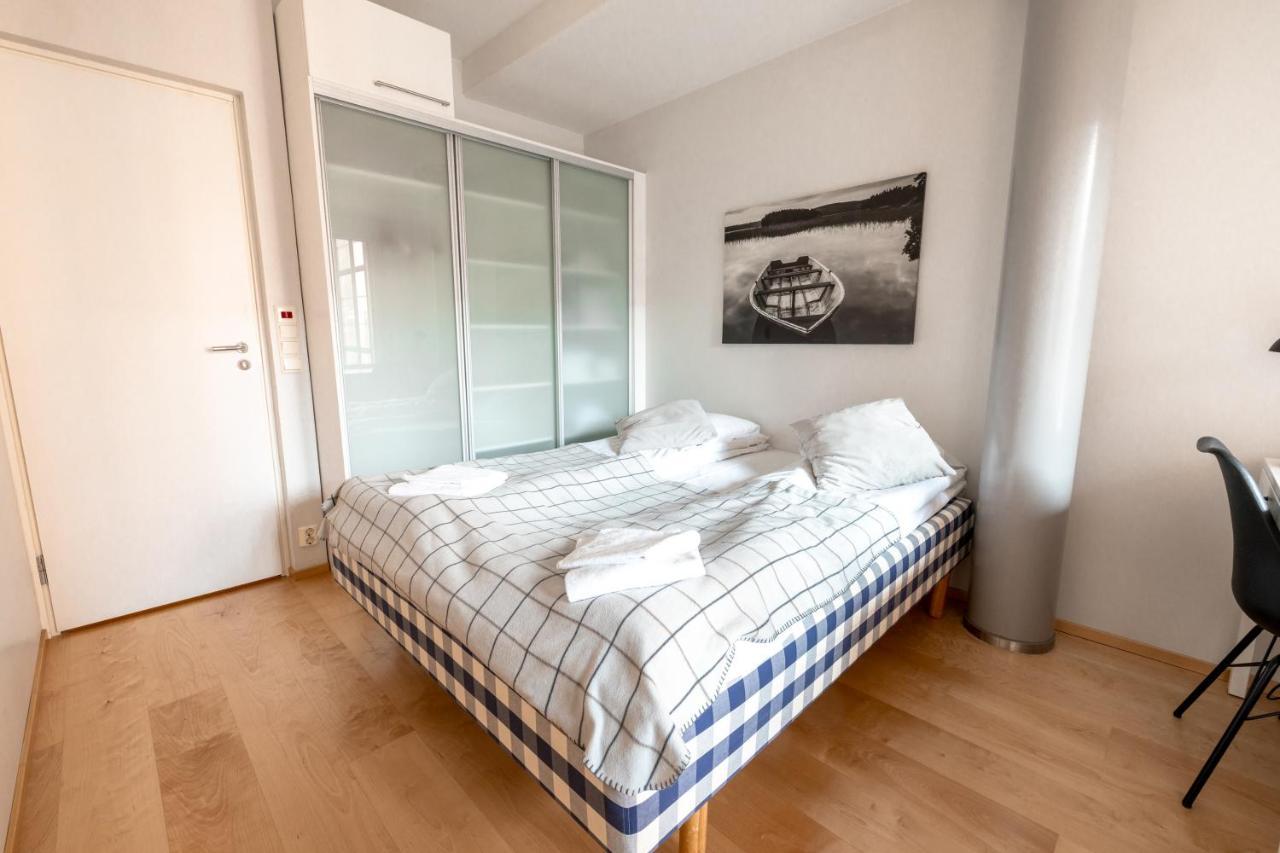 2Ndhomes Stylish 1Br Home With Balcony And Sauna In Kamppi Center Helsingfors Eksteriør bilde