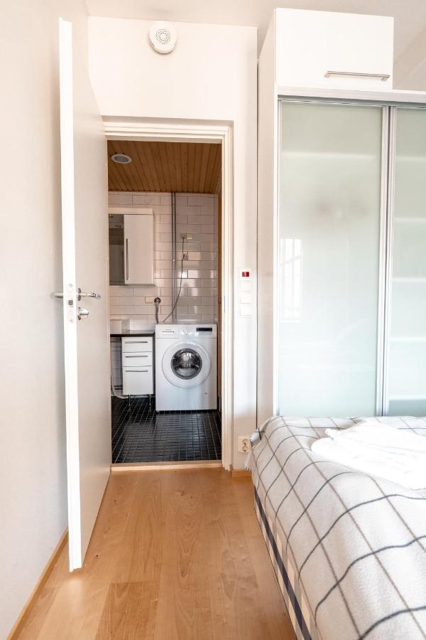 2Ndhomes Stylish 1Br Home With Balcony And Sauna In Kamppi Center Helsingfors Eksteriør bilde